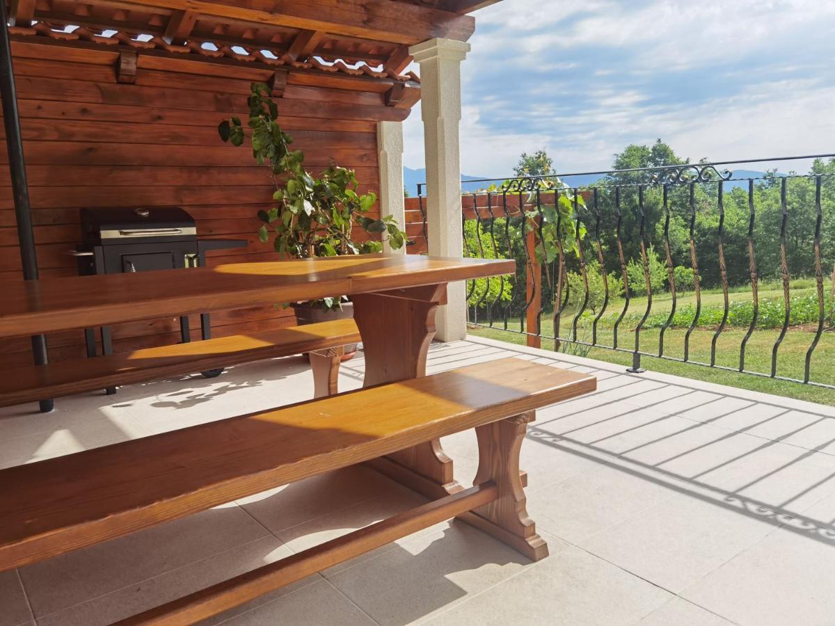 Apartment Luce Pićan Zewnętrze zdjęcie