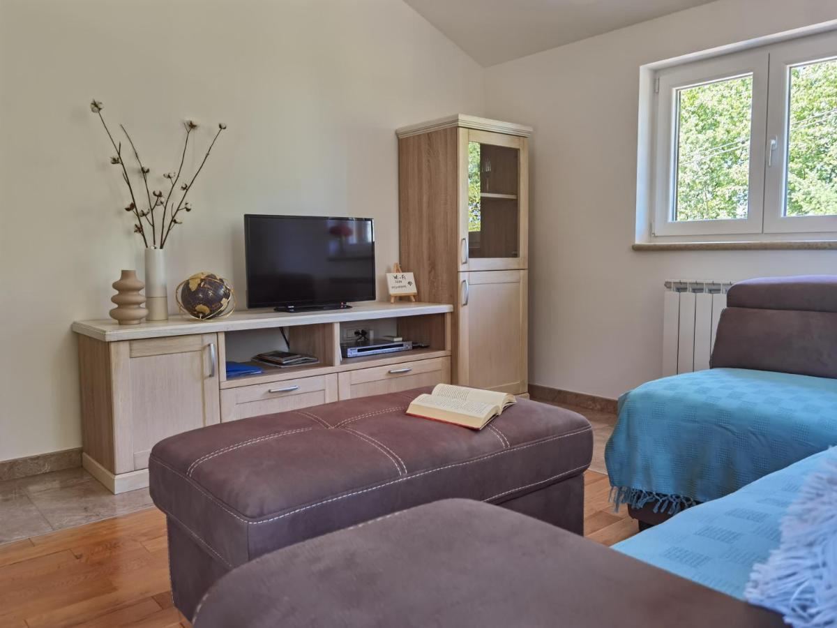 Apartment Luce Pićan Zewnętrze zdjęcie